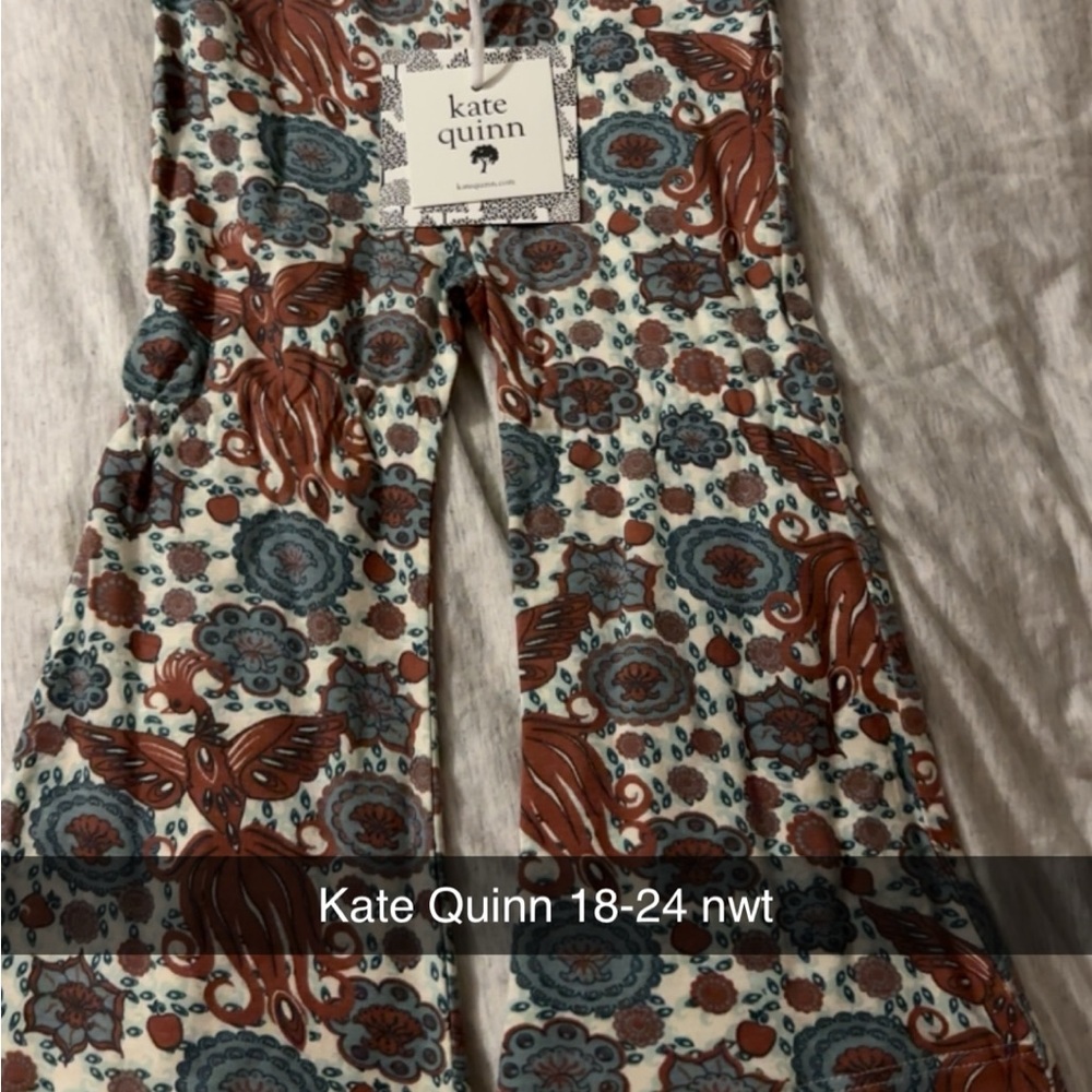 Kate Quinn 18-24 flare pants nwt